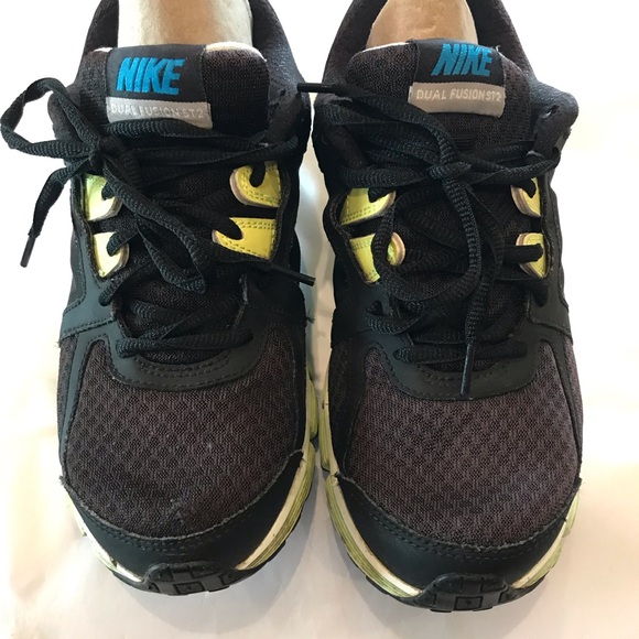 Nike Black and NeonGreen Sneakers - Picture 1 of 8